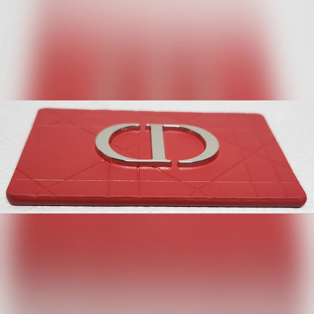 Dior Red Quilt Embossed Mirror NIB - Picture 4 of 10